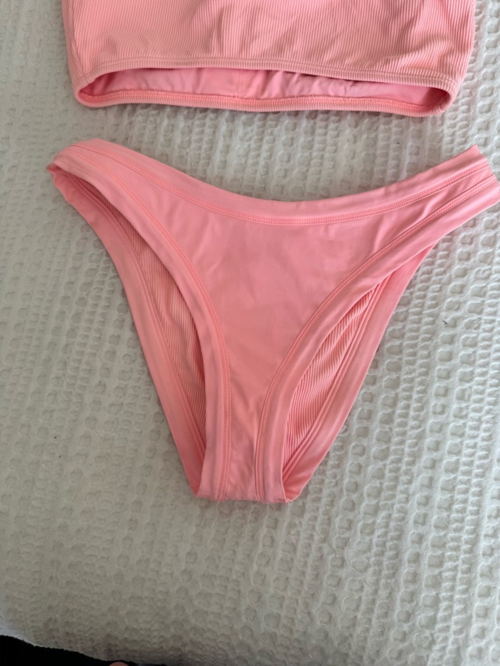 l*space One-Shoulder Ribbed Bikini Set in Pink - Picture 3 of 6